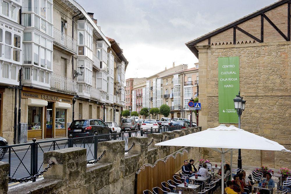 Apartamentos Turisticos Los Zapatos Morados هارو المظهر الخارجي الصورة