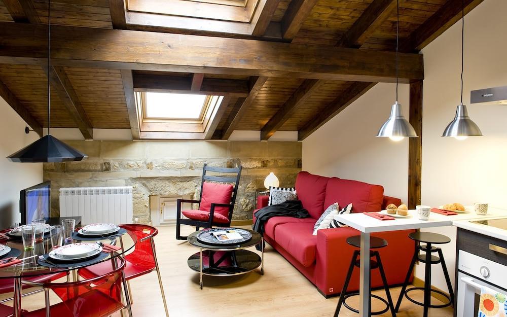 Apartamentos Turisticos Los Zapatos Morados هارو المظهر الخارجي الصورة